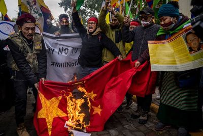 Tibetans in India demonstrate against Beijing Olympics