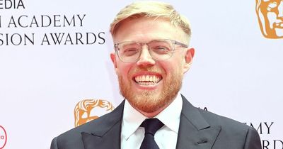 Celeb Go Dating viewers gobsmacked as Rob Beckett shares favourite sex position