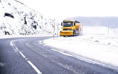 Snow and ice forecast as temperature plummets