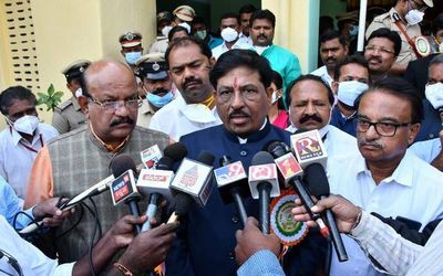 Karnataka Minister justifies call for establishing third peetha of Panchamasali sect