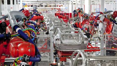 Tesla's Unbelievable Factory Efficiency Deserves More Attention