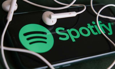 How $1bn push into podcasts led to Spotify’s growing pains