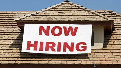 Jobs Report: Hiring Defies Omicron As Wage Growth Surges; Stock Market Shakes It Off