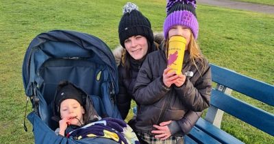 Edinburgh Zoo visit sees mum 'overwhelmed' after woman's 'amazing' reaction to her son