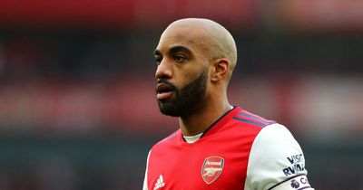 Alexandre Lacazette to make Arsenal transfer decision as Mikel Arteta plans for summer transfers