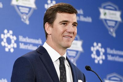 Eli Manning reached out to Giants’ Joe Schoen, Brian Daboll to offer help