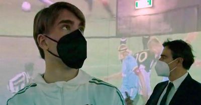 Dusan Vlahovic's thinly-veiled Arsenal dig as he tours Juventus museum