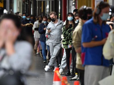 Vic testing system recovers as cases fall
