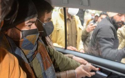 Morning Digest | Two LeT militants killed in Srinagar encounter; Sidhu calls for an honest CM candidate, and more