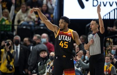 Jazz down Nets in Mitchell's return, Mavs rally to beat Sixers