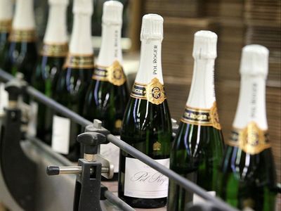 French champagne makers say they have no plans to sell UK government’s Brexit pint bottles