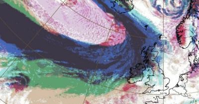 Met Eireann issue urgent warning for one county as miserable conditions set to hit Ireland