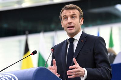 France's Macron, in call with UK's PM, says dialogue needed on Ukraine