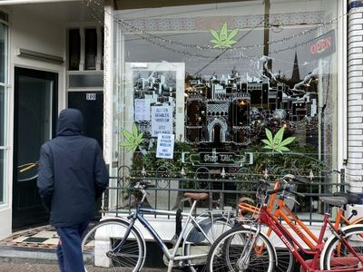 Social Cannabis Use Reform Will Revolutionize Consumption Technology