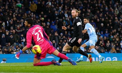 Riyad Mahrez doubles up as Manchester City sweep Fulham aside in FA Cup