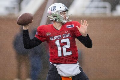 Nevada QB Carson Strong: Senior Bowl meeting with Titans went really well