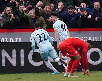 Declan Rice keeps celebration promise – Saturday’s sporting social