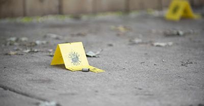 Teen boy shot in South Chicago