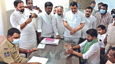 Telangana: A Revanth Reddy files plaint on CM K Chandrasekhar Rao’s statute remarks