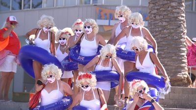 Marilyn Monroe look-alikes gather at Brighton beach to pay homage to Hollywood star, raise money for cancer research