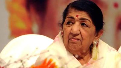 Legendary singer Lata Mangeshkar passed away ,two-day national mourning, State funeral for Lata Mangeshkar