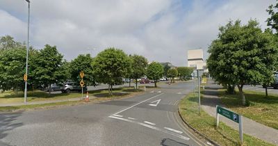 Gardai close road as man dies in horror two-van collision in Co Kildare