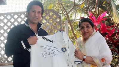 'Part of me feels lost too': Sachin Tendulkar condoles Lata Mangeshkar's demise