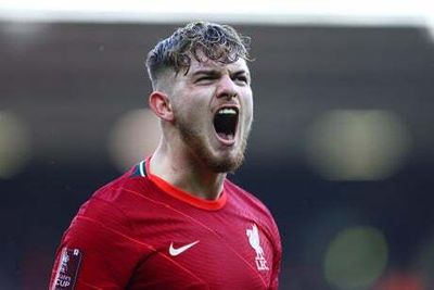 Harvey Elliott pays tribute to Liverpool physio after first goal for club on return from serious injury