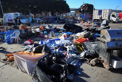 Mexican authorities clear makeshift migrant camp near U.S. border