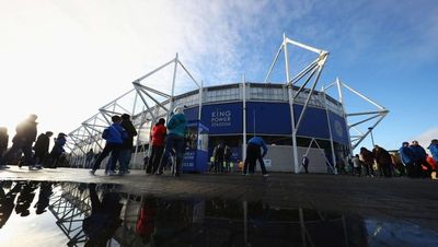 Leicester City Fan Runs on Pitch, Attacks Nottingham Forest Players After Goal
