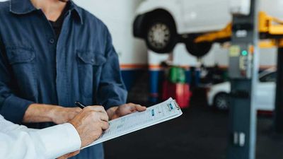 Does A Car Warranty Cover Regular Service Costs? (2022)