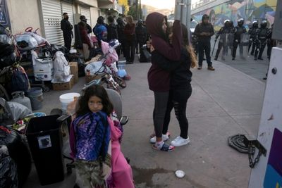 Mexico breaks up migrant camp near US border