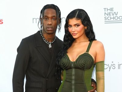 Kylie Jenner announces birth of 2nd child with Travis Scott