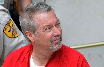 EXPLAINER: What will be considered at Drew Peterson hearing?