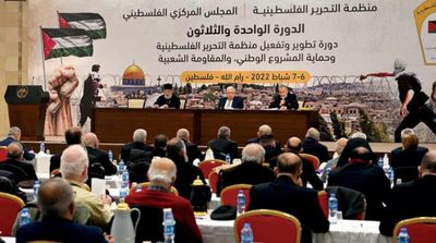Abbas Threatens ‘One-State Solution’ at Palestinian Central Council Meeting