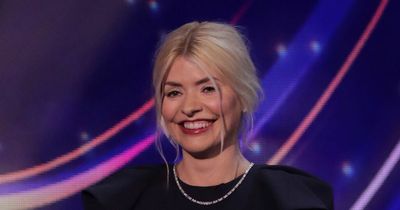 ITV Dancing On Ice fans spot Holly Willoughby 'change' as they make Stephen Mulhern demand