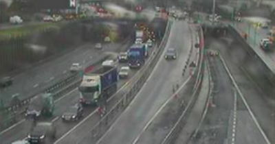 M8 accident: Lane closed at Charing Cross following early morning collision