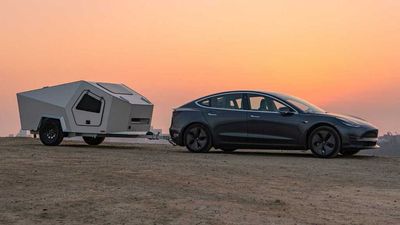 Tesla Model 3 Averages 255 Wh/Mile Towing Camper At 55 MPH