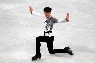 Vincent Zhou: US figure skater tests positive for Covid at Winter Olympics
