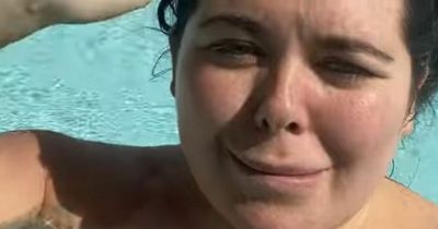 Scarlett Moffatt praised for sharing 'real' holiday snaps from romantic Dubai break