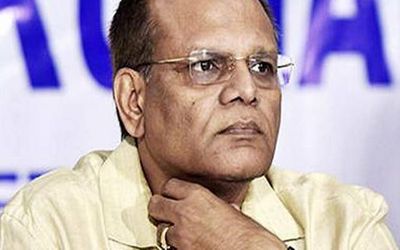 HRF urges CS to order inquiry in land scam