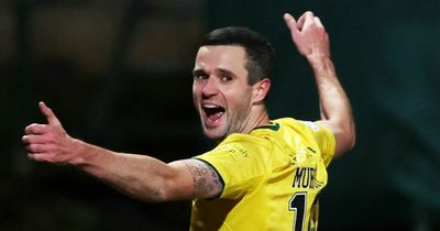 Former Rangers star explains transfer exit and how he was convinced to leave Hibs after 'really surprised' factor