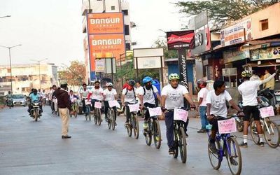 Bike rally marks Cancer Day