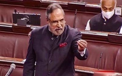 Don’t draw lines in minds of young people: Anand Sharma