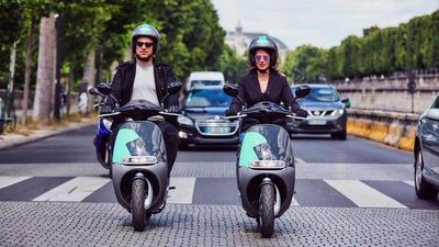 Paris Backs Down On Latest Internal Combustion Two-Wheeler Ban