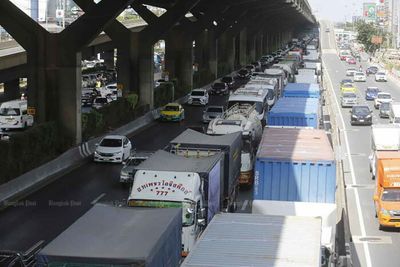 Truckers seek minister's removal over fuel price