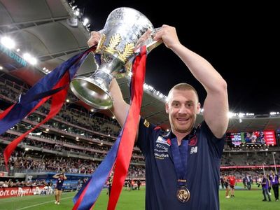 Demons defend premiership coach Goodwin