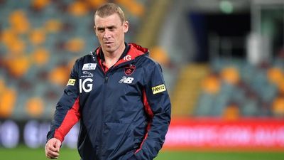 Melbourne Demons respond to claims club considered standing down coach Simon Goodwin in 2021