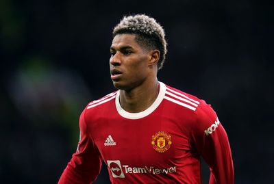 Burnley vs Manchester United confirmed line-ups: Team news ahead of Premier League fixture tonight