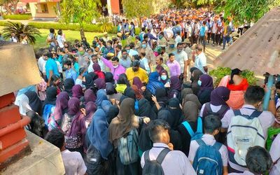 Video: Hijab controversy hits MGM college in Udupi